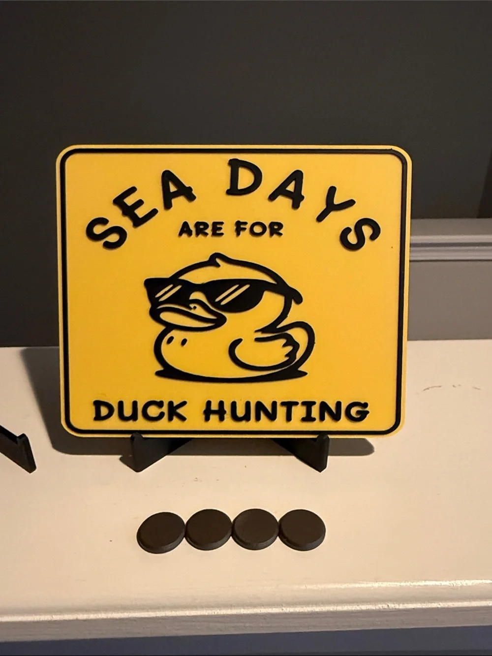 Yellow 'Sea Days Are For Duck Hunting' Wall Plaque